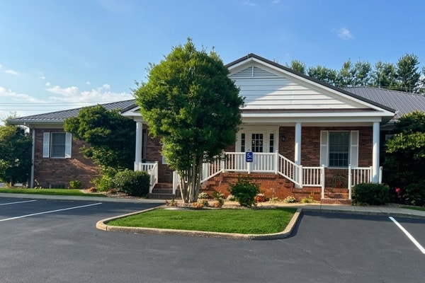 Office Building Naylor Orthodontics in Maysville, KY and West Union, OH
